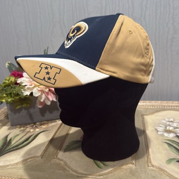 Rare Vintage NFL St. Louis Rams Fitted Cap Hat Blue Tan - Picture 3 of 16